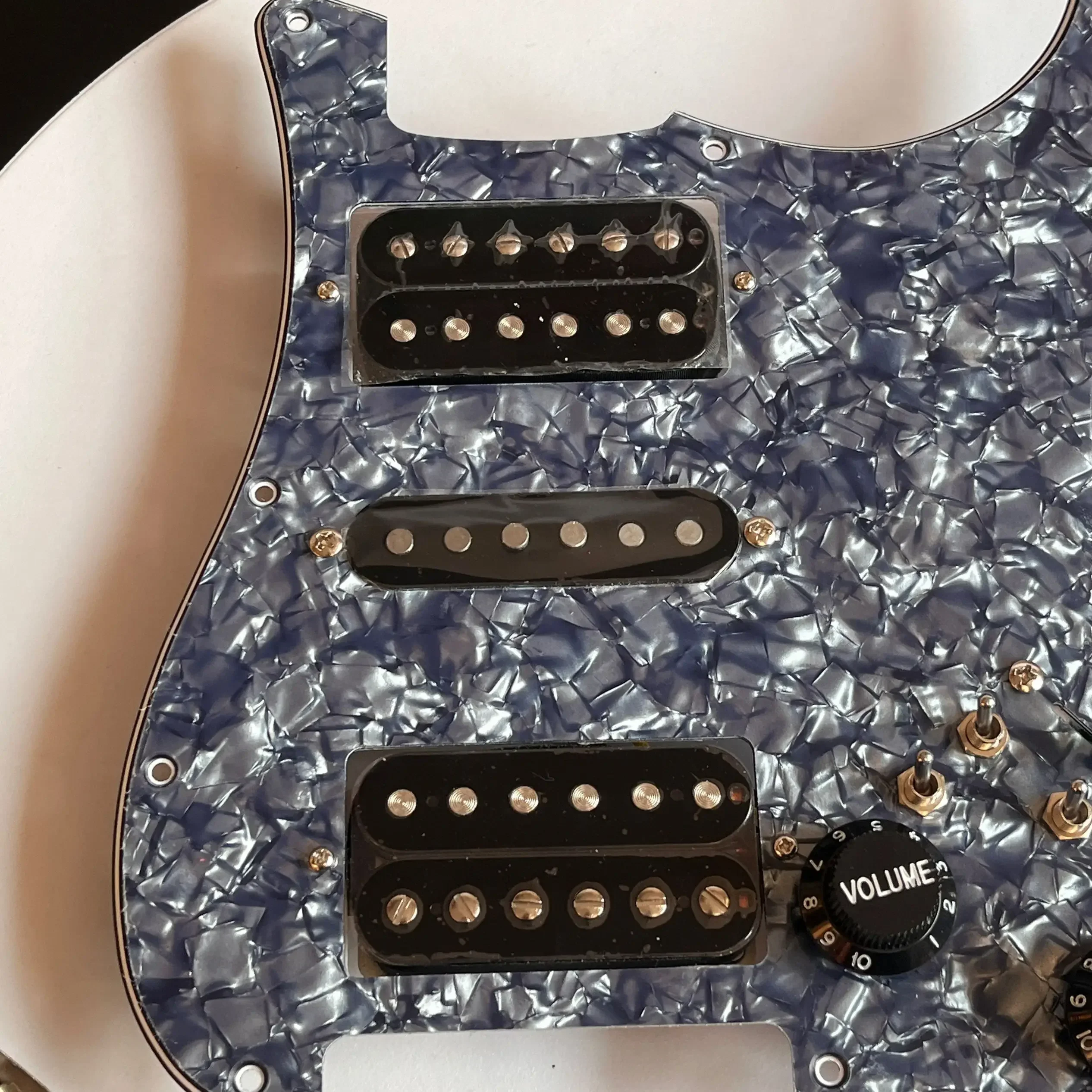 HSH Loaded Prewired St Pickguard Set 3Ply 11 Hole Black Ainico 5 Humbucker Pickups Coil Splitting Switch Multi For FD St