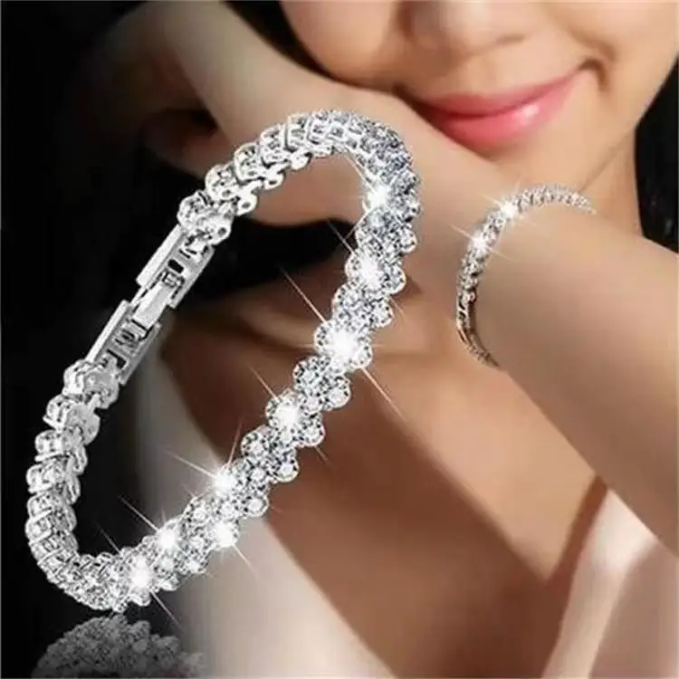 1pcs Hot Selling AAA Zircon Crystal bracelet, women's Fashion accessory, Super Sparkling Set With diamonds, Full Of Diamonds