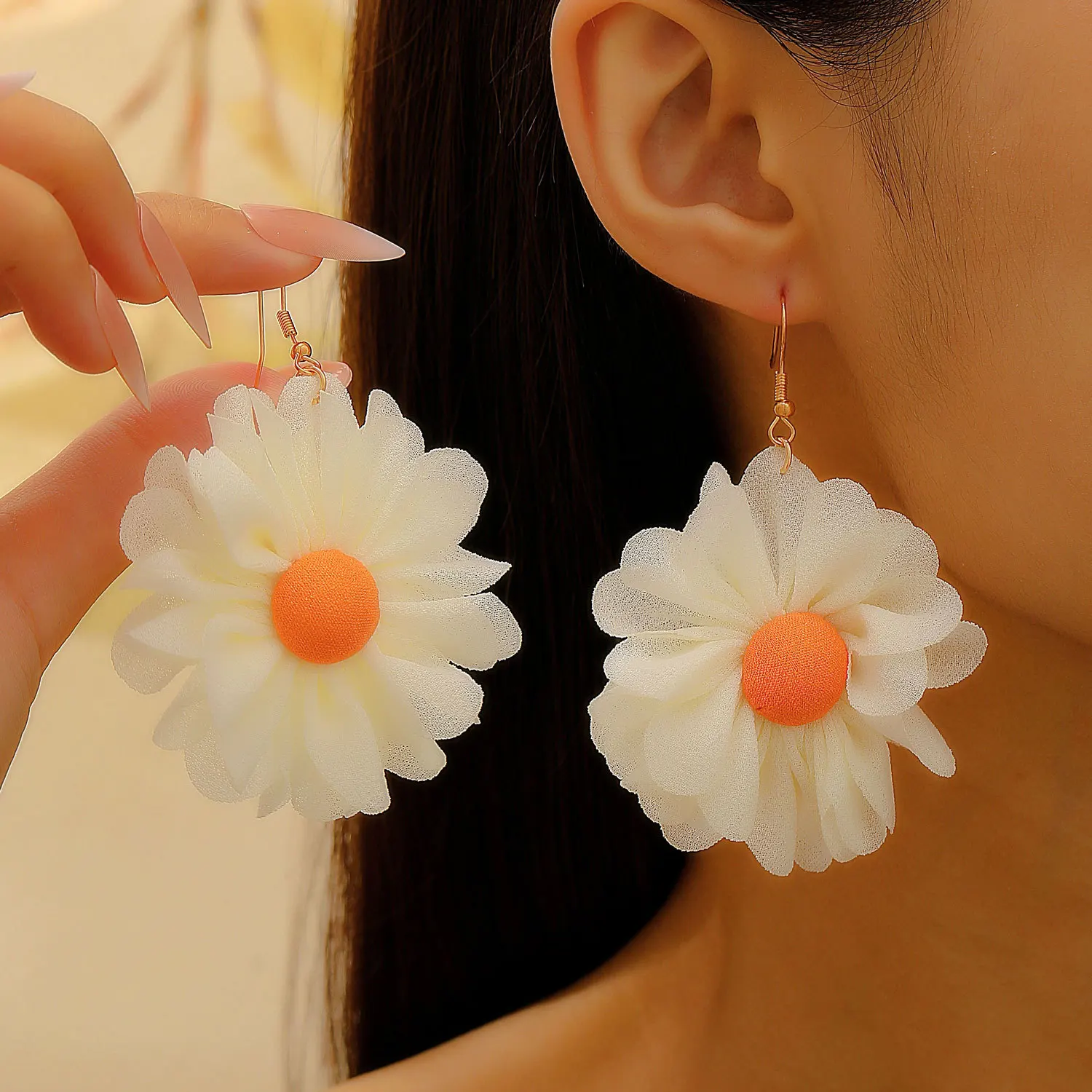 Bohemian Fashion Big Fabric Flower Drop Earrings For Women Jewelry 2026 Trending New Fresh Earrings Beach Seaside Accessories