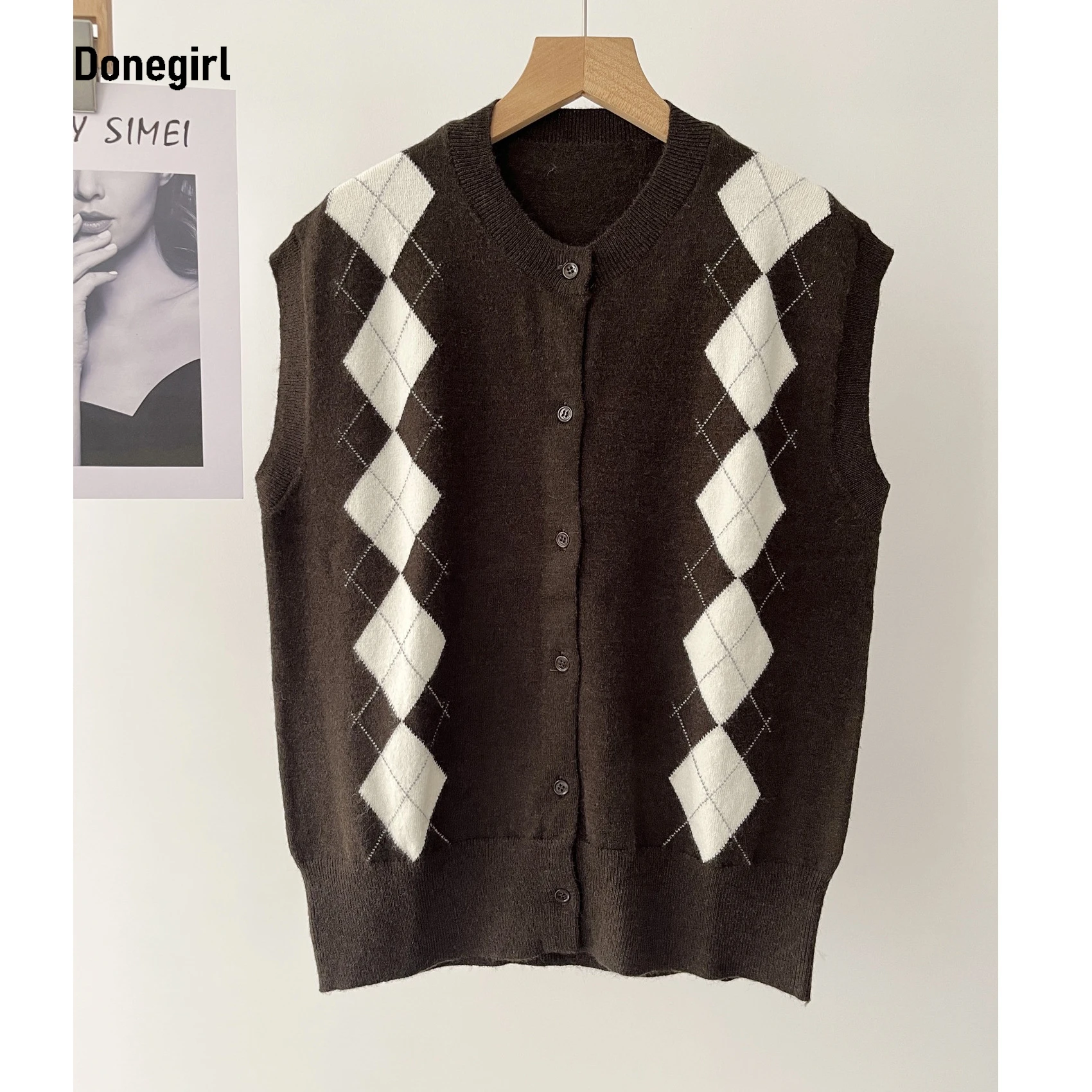

Knitwear Cardigan Vest For Women 2025 Autumn Argyle Vintage Crewneck Sleeveless Sweater Tank Tops Waistcoat