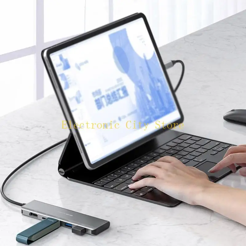 

USB C Hub 5 в 1 алюминиевый док -станция типа C до USB3.0 TF Card Reader PD 100W Сплиттер Хаб для ПК Ноутбуки компьютер Hu8d