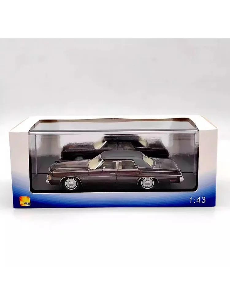 GLM 1/43 Scale Chrysler Newport 1974 Resin Car Model Out of Stock Finished Simulation Collection Vehicle Model Gift Toy