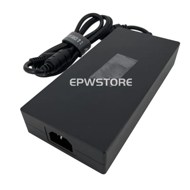 

Зарядное устройство переменного тока WD+20V 20A 400W для MSI CreatorPro X18 HX A14VKSG A14VMG MS-1822