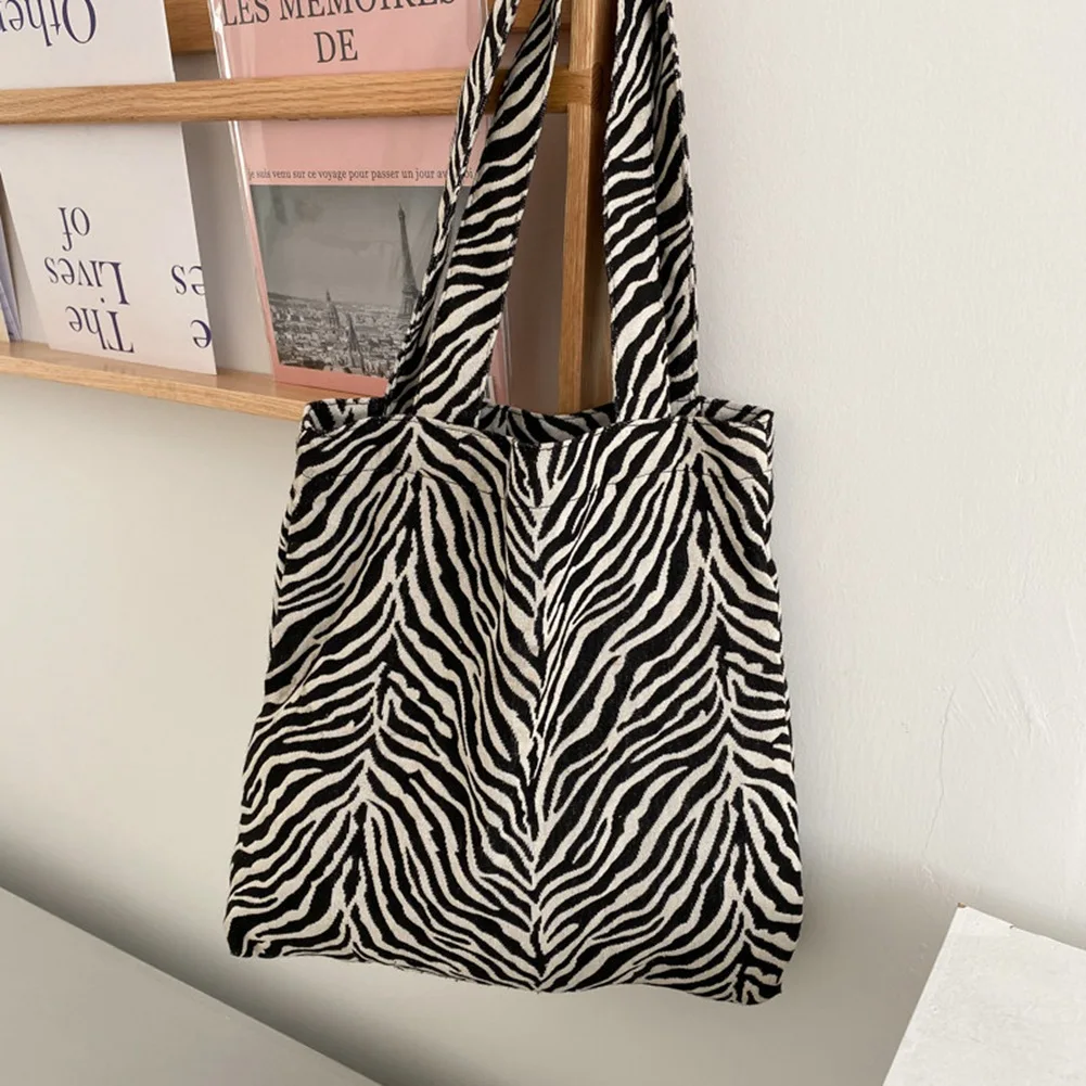 Fashion Large-Capacity Zebra Canvas Handbags Ladies Shoulder Bags Shopping Handbags Leisure Travel Underarm Bags