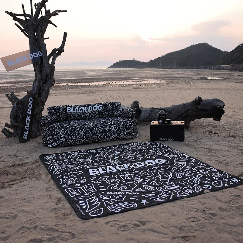 Blackdog Outdoor Picnic Mat Thickened Moisture-proof Mat Portable Graffiti Tide Cool Fashion Ultra-Light Waterproof Camping Mat