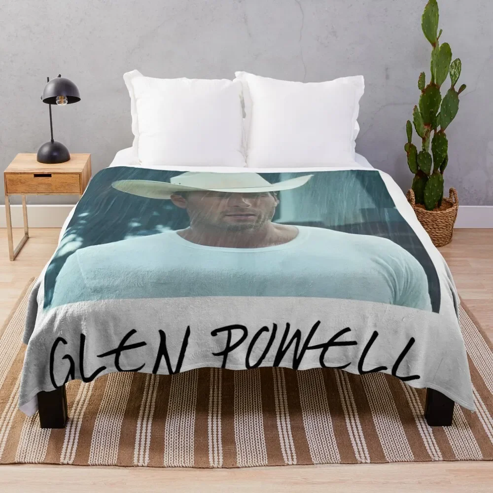 Glen Powell Throw Blanket Bed Fashionable Beach Flannel Blankets