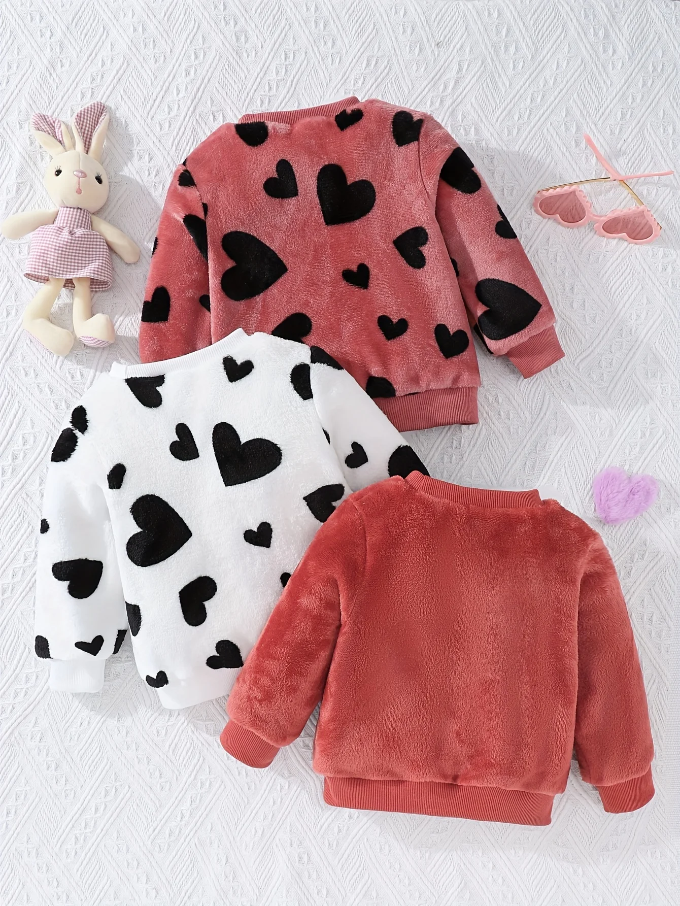 3 Sets Of Winter Cute Comfortable Warm Windproof Baby Girl Fleece Hoodie Dopamine Matching Fleece Love Base Shirt