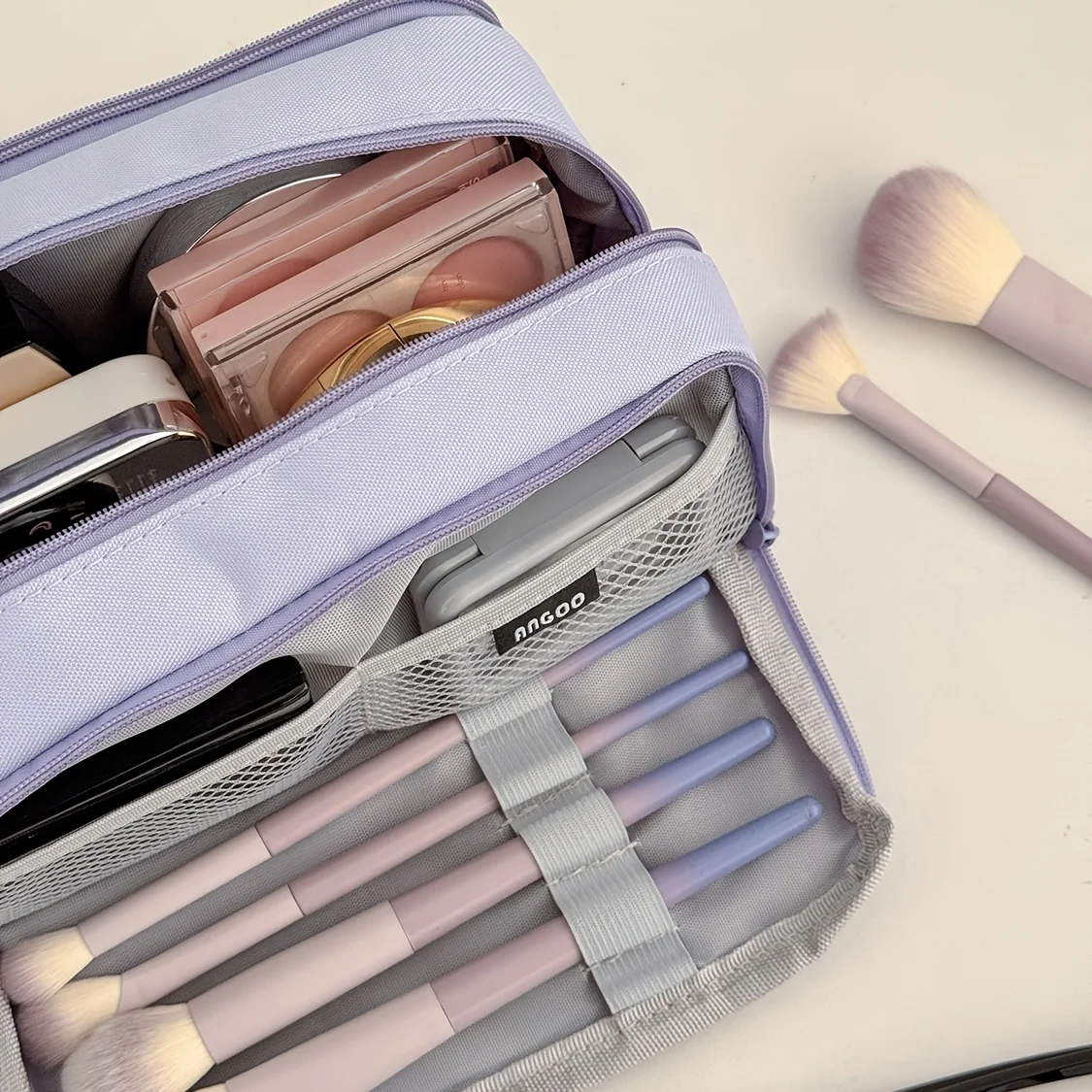 Tragbare 3-Schicht-Reise-Kosmetiktasche, Kosmetik-Organizer mit großem Fassungsvermögen und Fächern, niedliche Aufbewahrungstasche für Frauen. – Detail 6