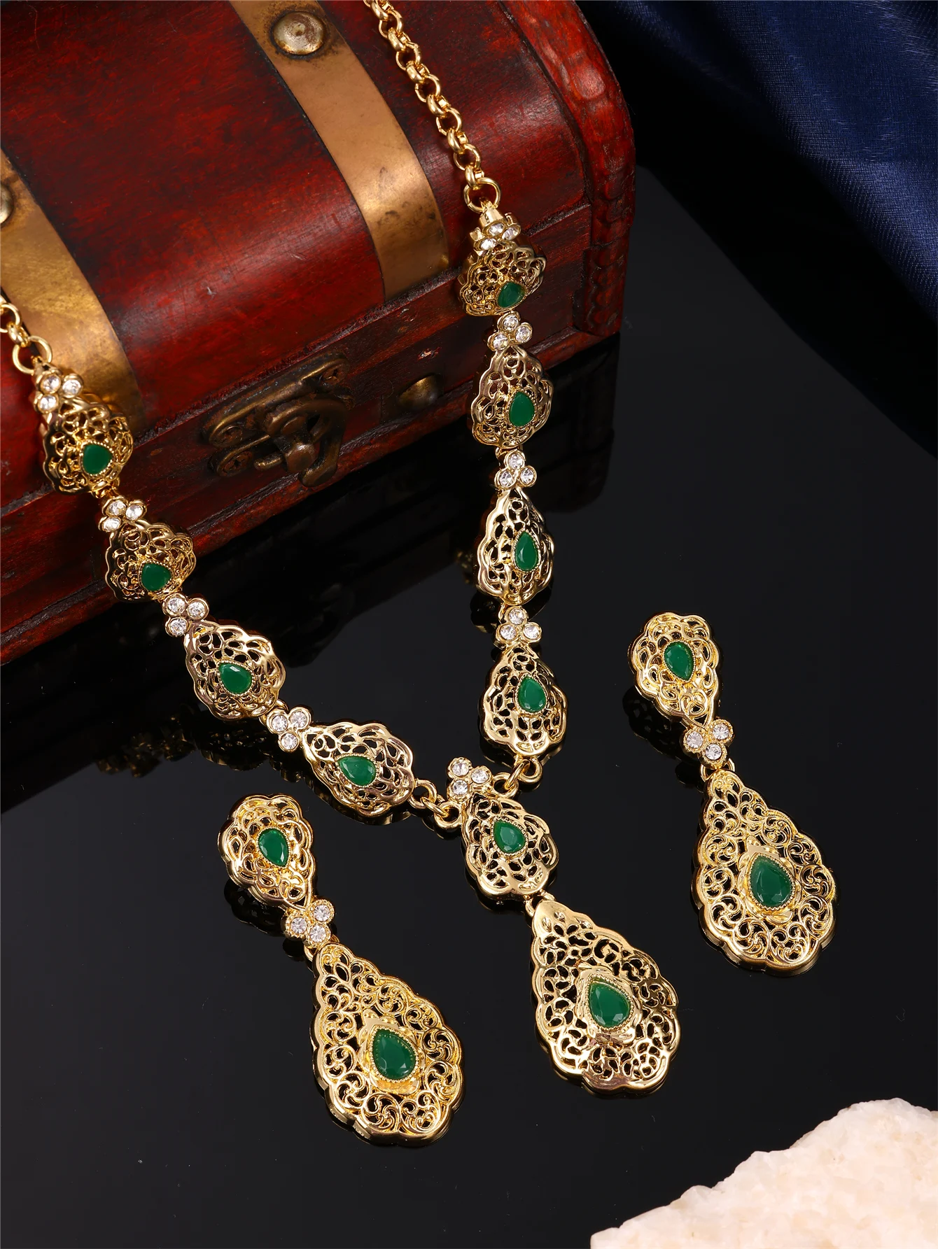 1 Set Vintage-Schmuckset im Palast-Stil für Damen mit Halskette und Ohrringen, Wassertropfenform und Strass-Einlagen, verstellbare Länge, geeignet für arabische Frauen bei Hochzeiten, Banketten und Festivals – Detail 4