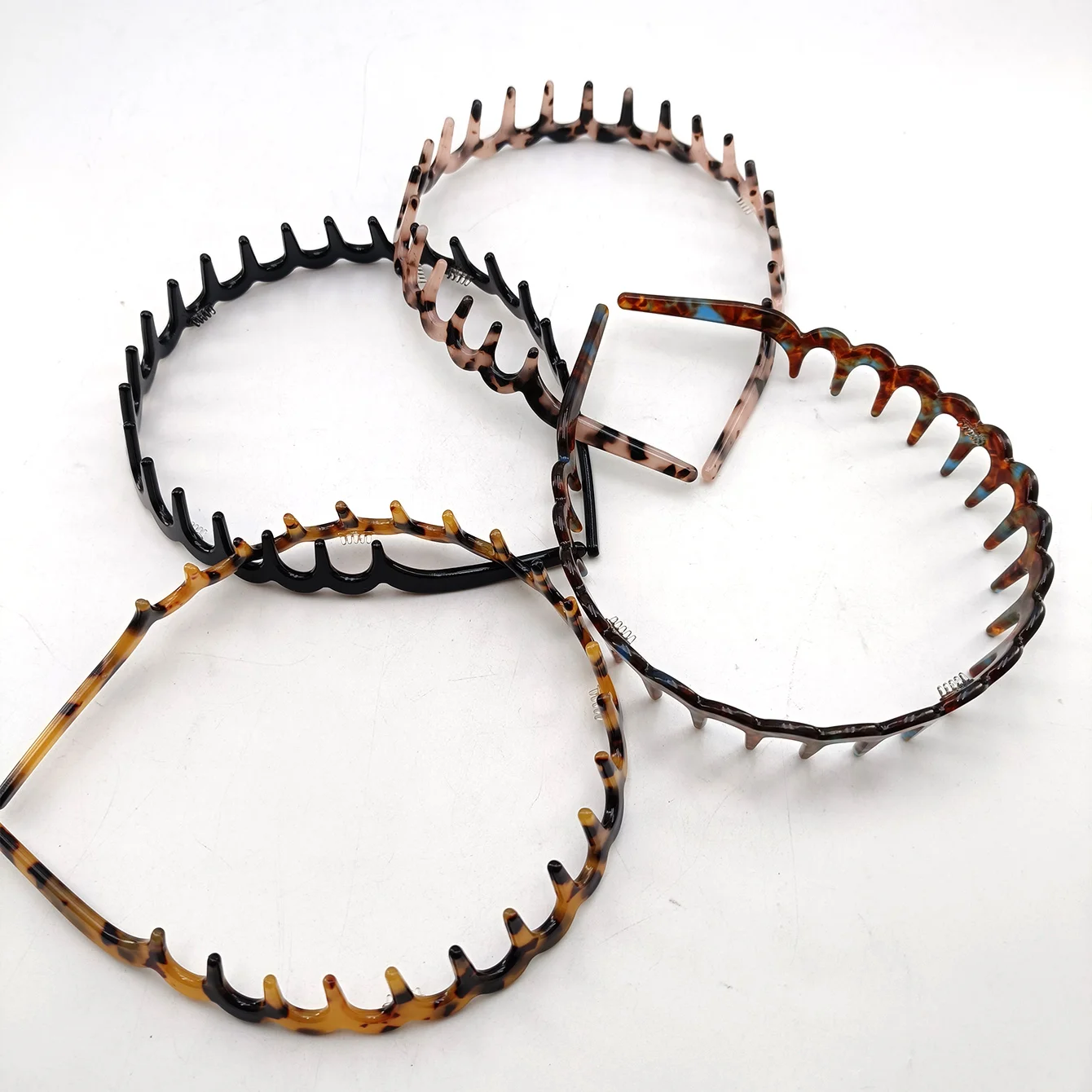 Wellen-Stirnbänder für Frauen, einfarbig, gezahnt, rutschfeste Haarbänder, Mädchen-Gesichtswäsche, Sport-Haarbänder, Haar-Accessoires – Detail 3