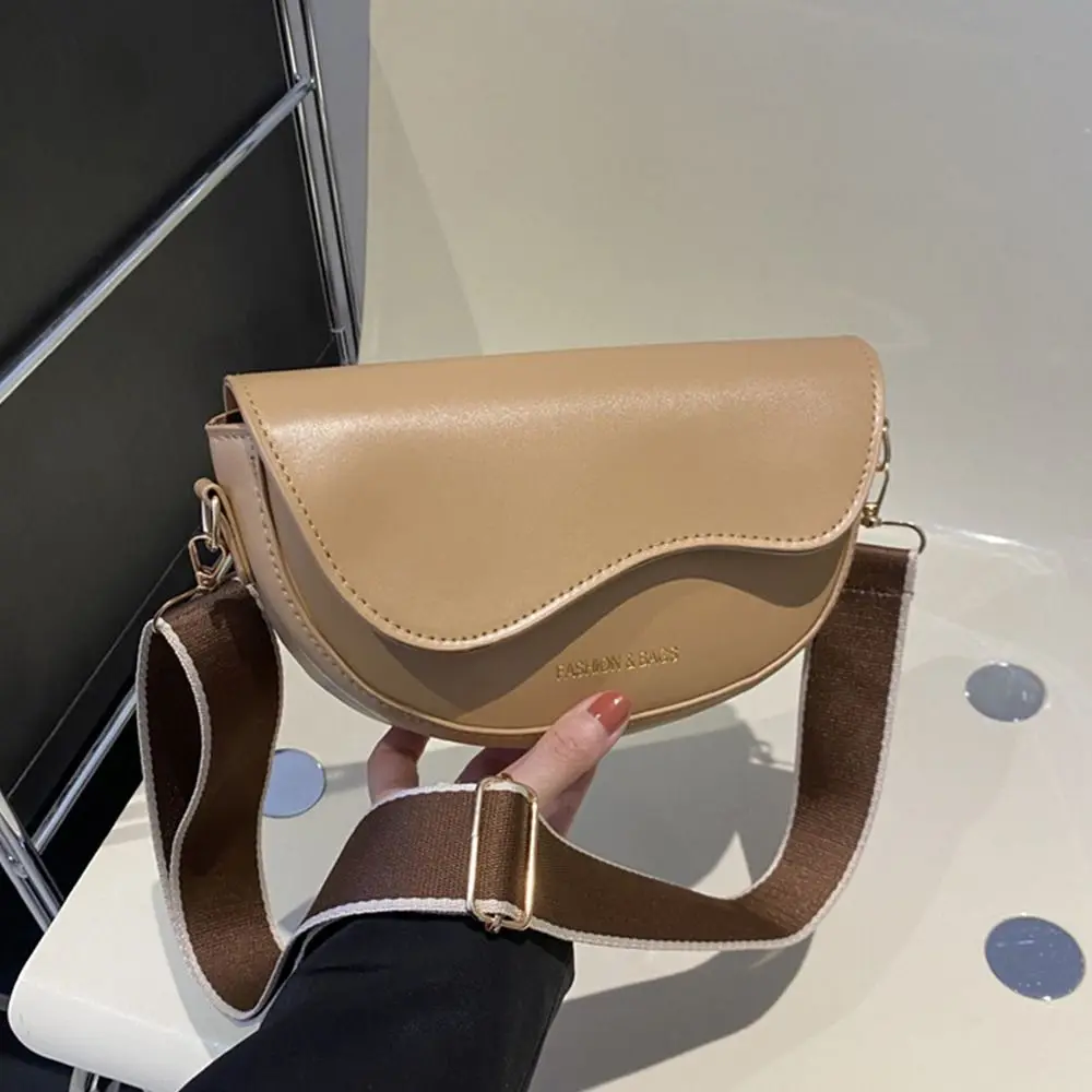 Fashion Women Shoulder Bag Crossbody Bag PU Leather Small Handbags Purses Retro Semicircle Messenger Bags Female Clutch Tote