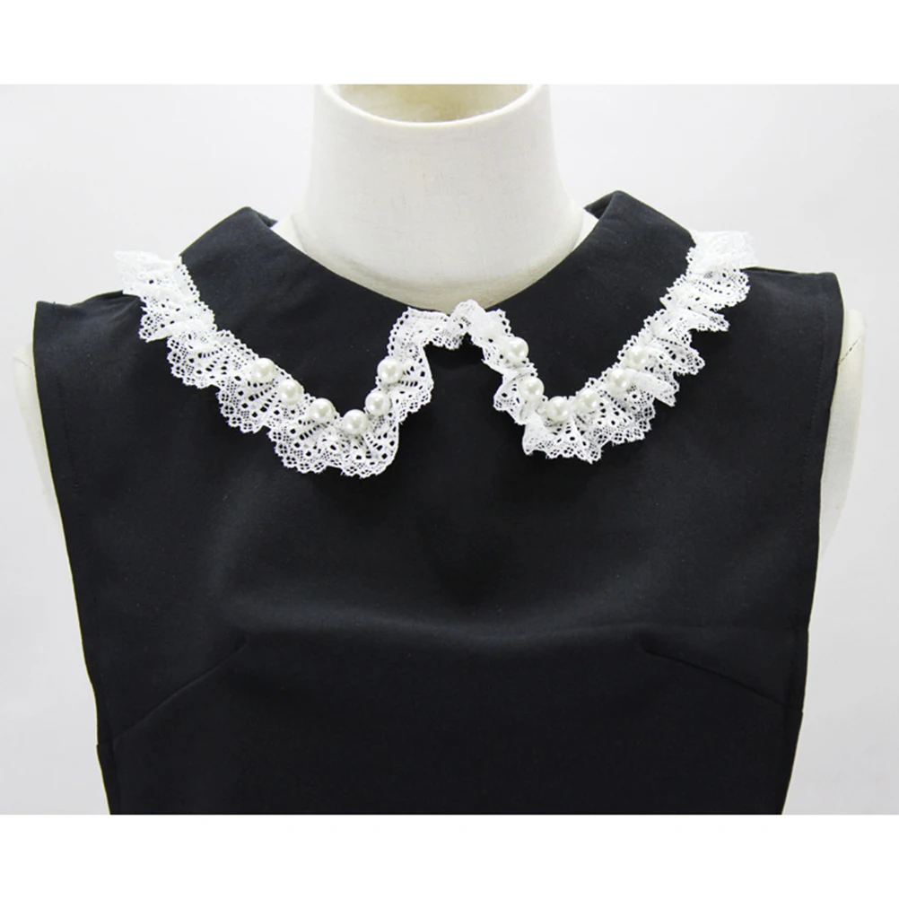 

Woman Lace Collar Embroidery Corsage Exquisite Hollow Neckline Clothes Fake Collar for Decoration (Black)