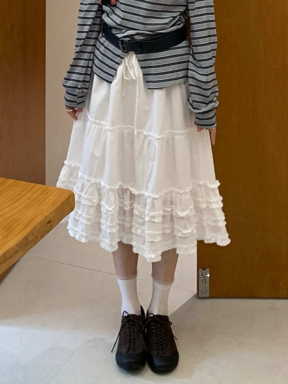 

Белая юбка с эффектом дерева и бантом, на резинке, женская, весенняя новинка, утягивающая, многоярусная, из хлопка, свободного кроя