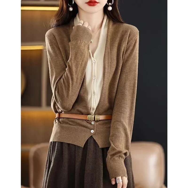 Fashion matching color fake two wool knitted cardigan women autumn winter loose blouse short skirt cashmere coat