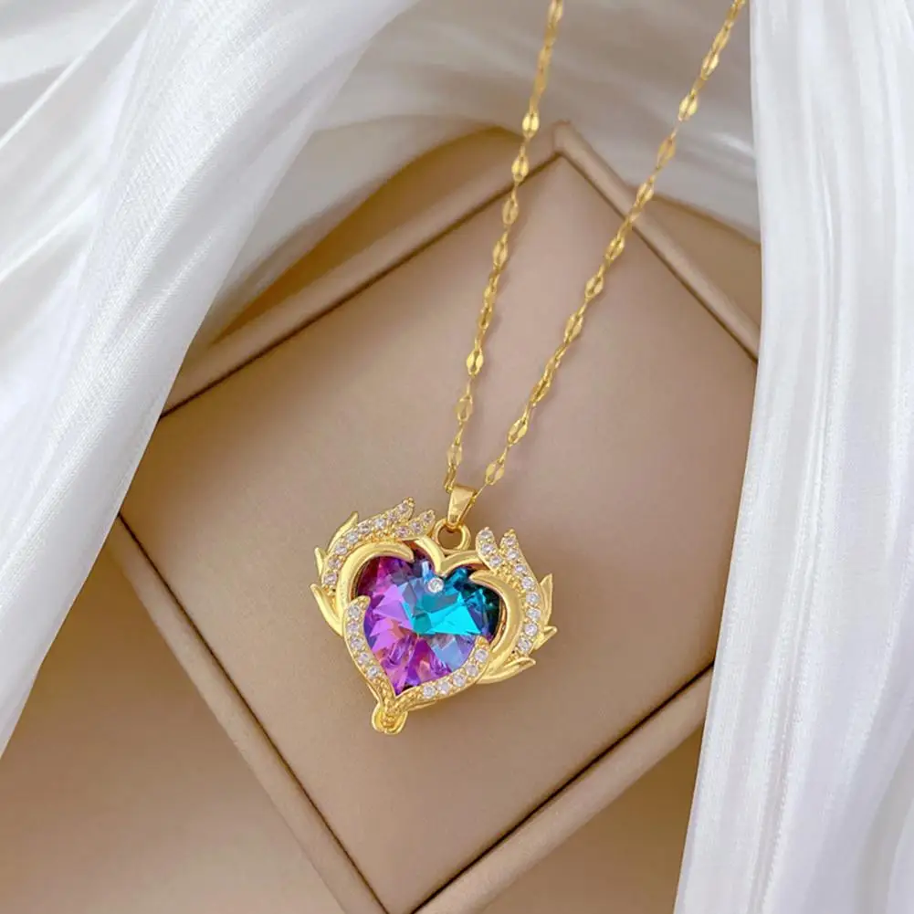 Titanium Steel Necklace Exquisite Workmanship Jewelry Adjustable Heart Pendant Necklace Colorful Jewelry Gift for Women’s