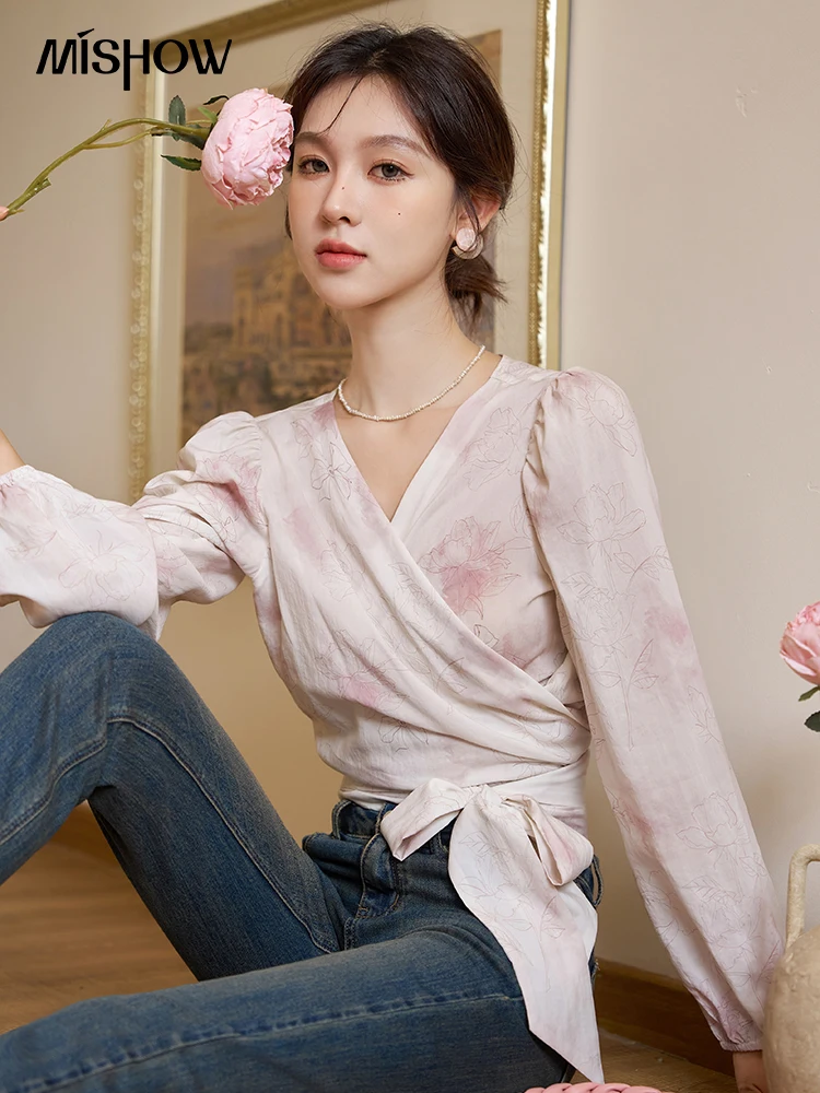 

MISHOW Retro French V-neck Loose Halo Dyed Long Sleeve Top for Women 2024 Autumn Pullover Temperament Floral Blouses MXC41X1281