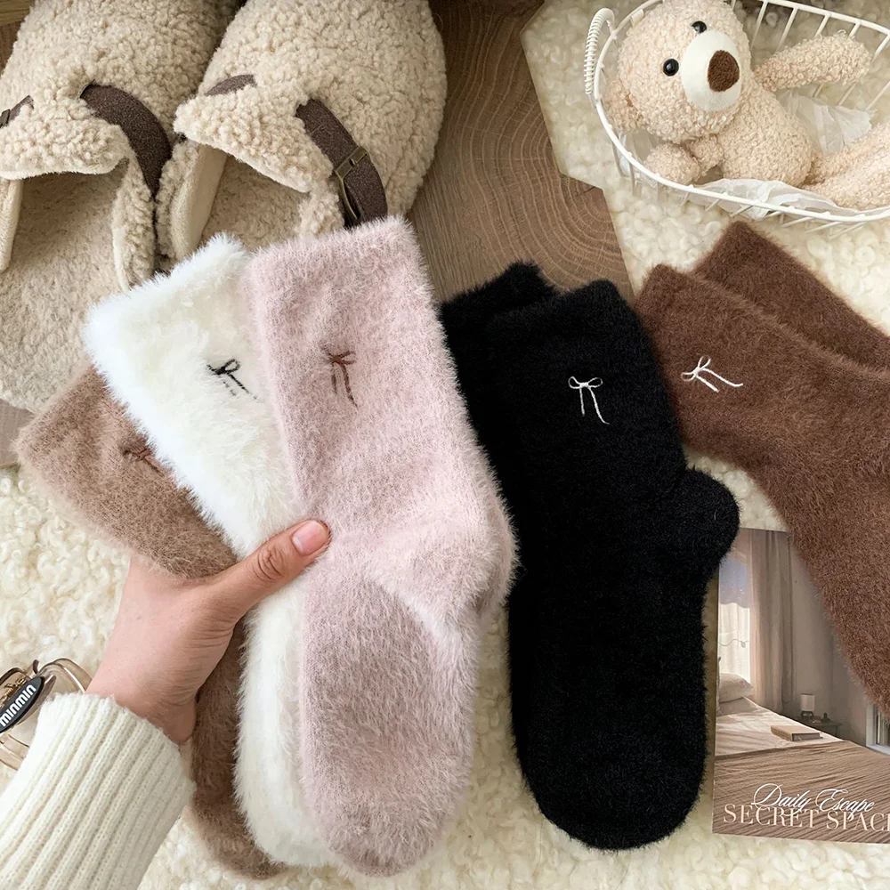 5 Pairs Autumn And Winter Warm Wool Thick Embroidered Socks Bow Plush Socks Retro Coffee Middle Socks Thick Warm Sleep Socks.