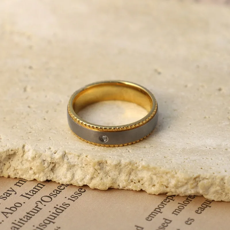

Мужское кольцо из чистого титана, популярное, двухцветное, модное, с электрическим эффектом, простое титановое кольцо для пар