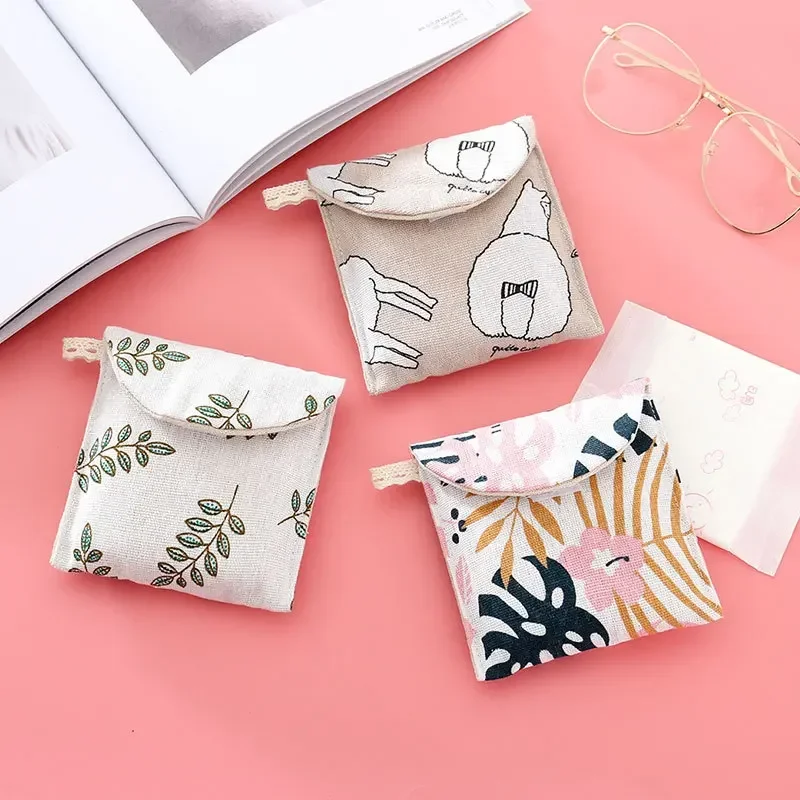 Portable Sanitary Napkin Storage Bag Women Cosmetic Organizer Girls Ladies Cute Coin Card Sanitary Pad Pouch Small Cosmetic Bag