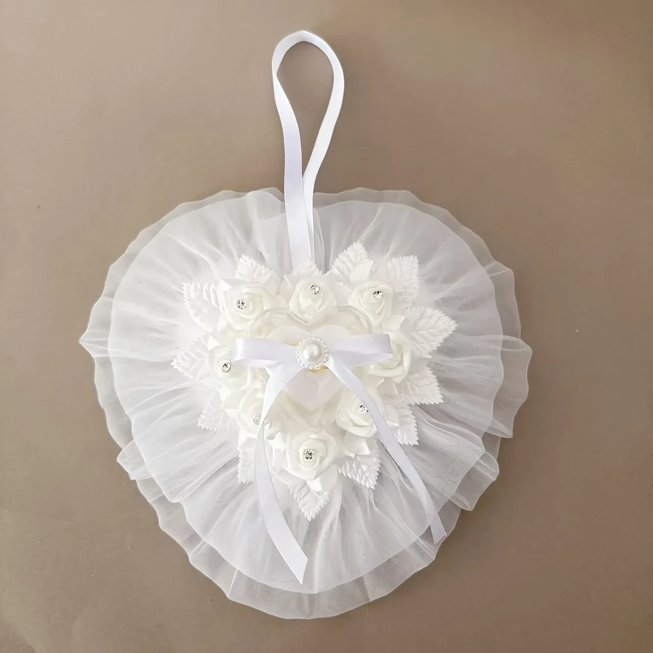 Подушка для обручального кольца в форме сердца - богемный стиль принцессы с белым кружевным цветочным декором