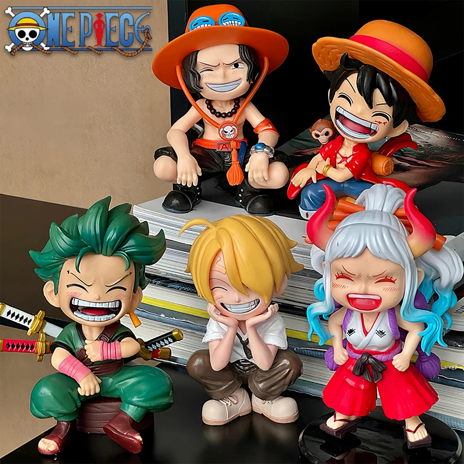 13CM One Piece Handheld Luffy Solon Sitzende Q-Version Trendige PVC Cartoon Anime Figur Desktop-Ornamente Kinderspielzeug Geschenk