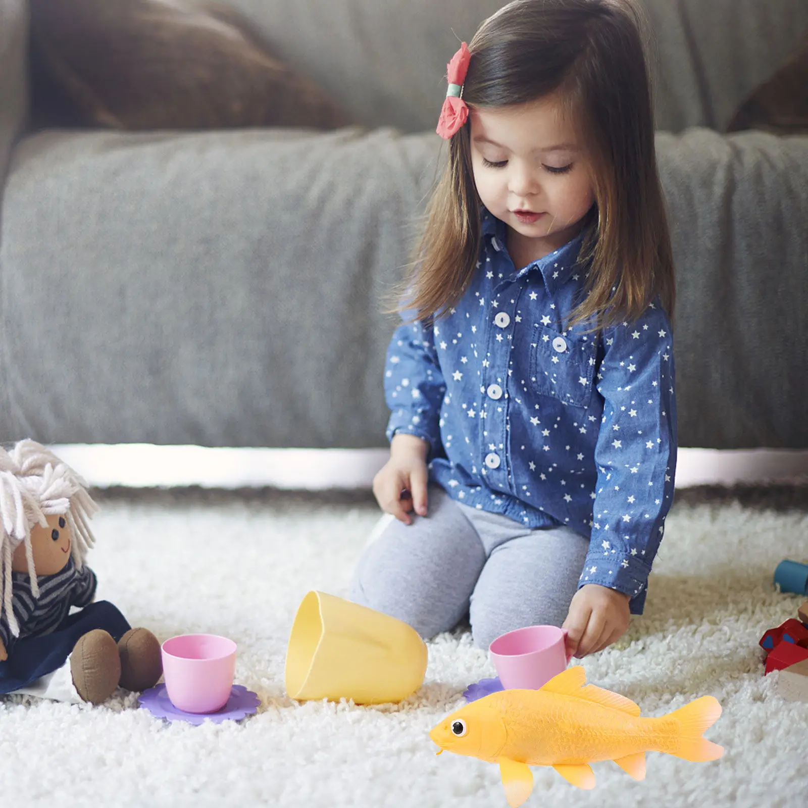 

1Pcs High-Quality Plastic Fish Ornament for Home Office Desktop Decor Creative Fish Shape Adornment Housewarming Gift Simulated