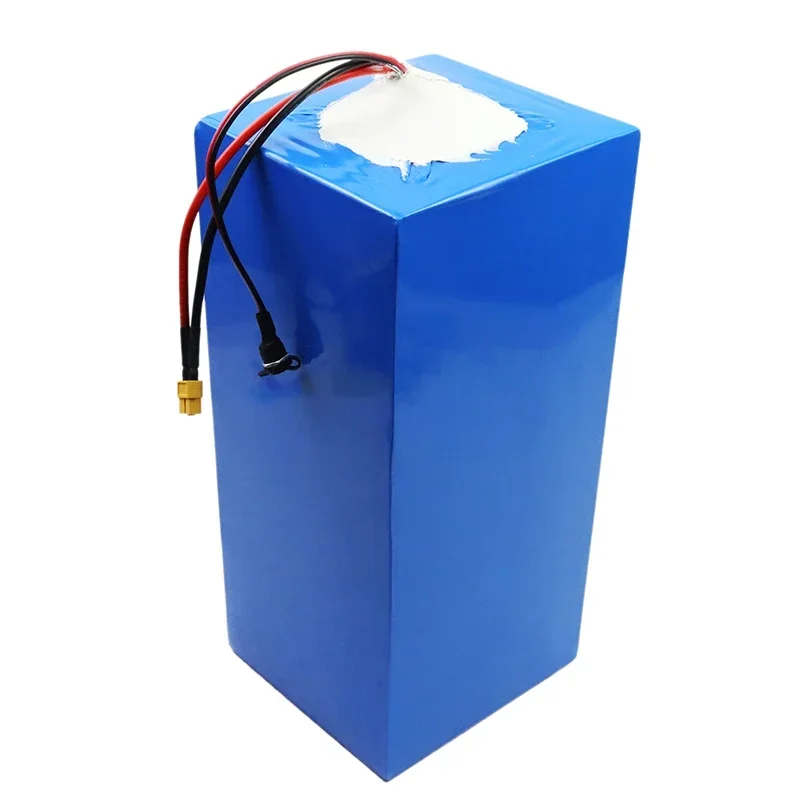 オフロード車やオートバイに適した 32140 新しい 60V 30Ah 20S2P 内蔵 BMS 3200W リン酸鉄リチウム電池