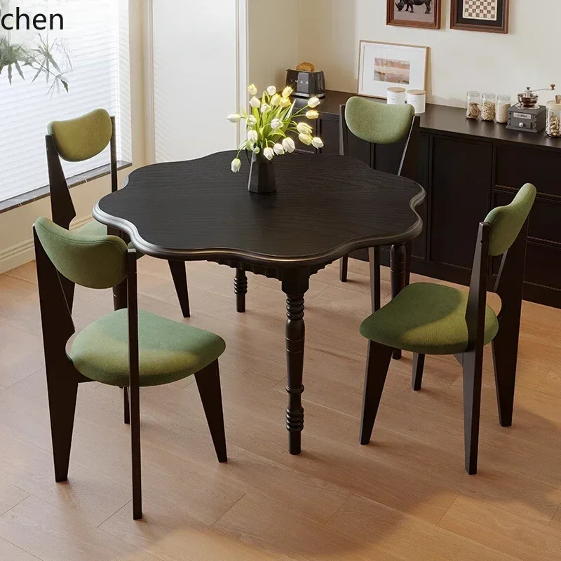 DSA dining table small apartment household, one table and four chairs retro style, round medieval decoration
