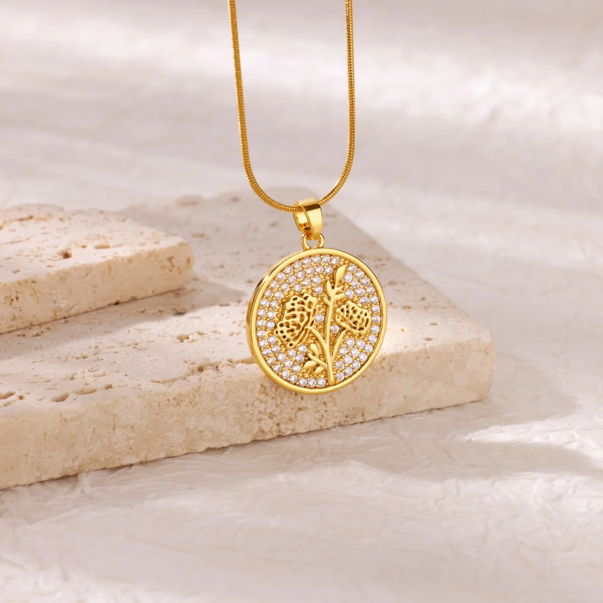 Zircon Flower Necklaces For Women Gold Color Stainless Steel Birth Flower Necklace Wedding Party Aesthetic Jewelry Gift