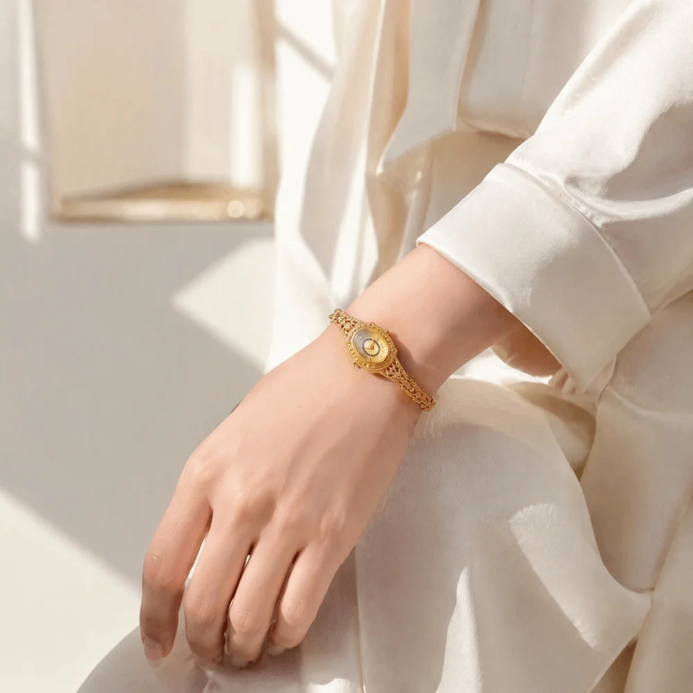 Minimalist Vintage Ladies Watch Luxury Elegant Fashion Wristwatch Small Dial Exquisite Quartz Watch Casual