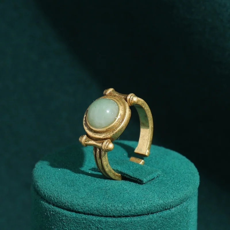 

Vintage Round Green Rings Emerald Woman Accessories 2026 High Quality Jewelry Luxury Brand Designer Retro Mother Birthday Gifts