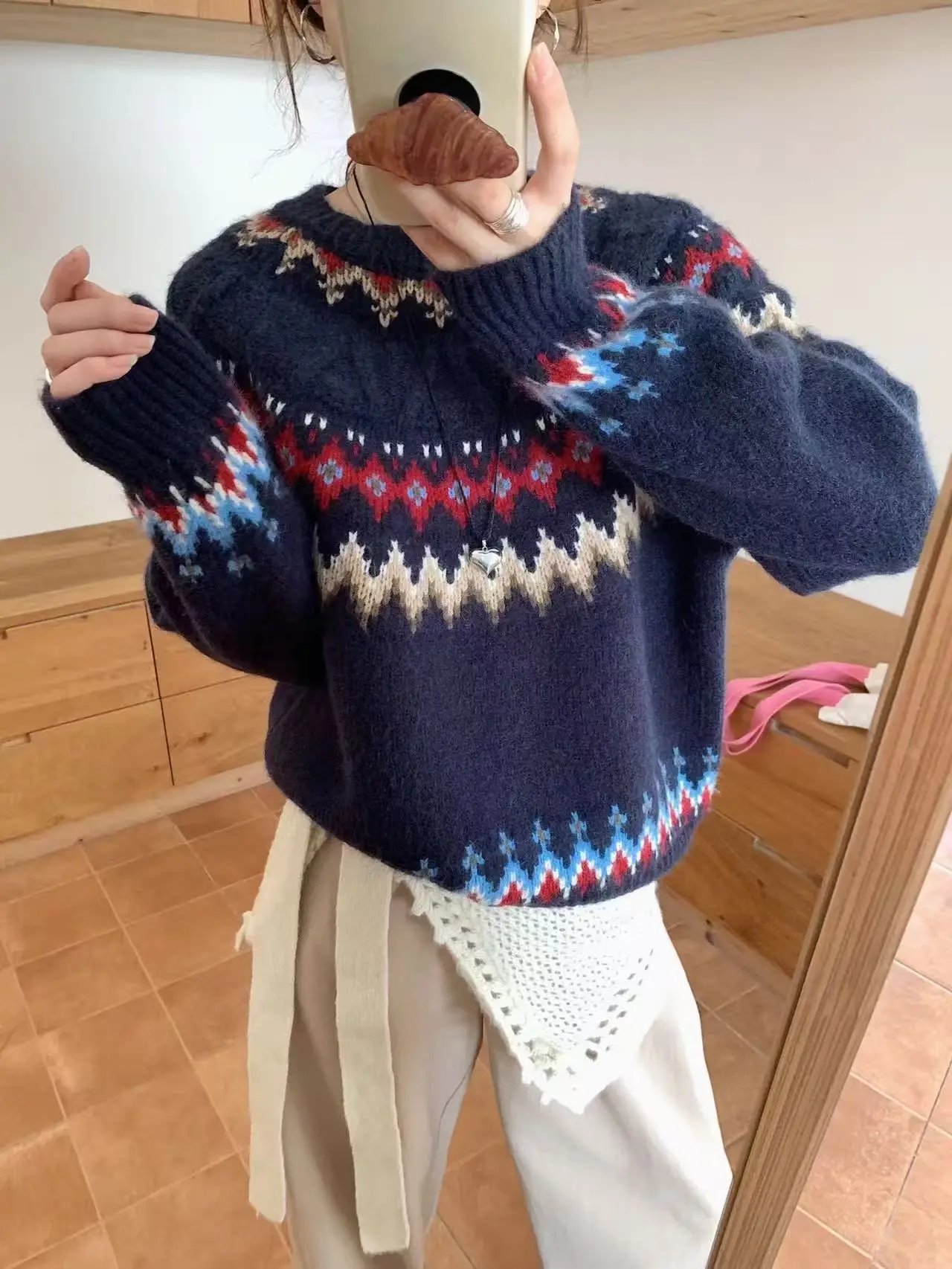 

Рождественский утепленный вязаный свитер женский осенне-зимний пуловер с вышивкой цветочным узором, свободный крой, мягкая ткань