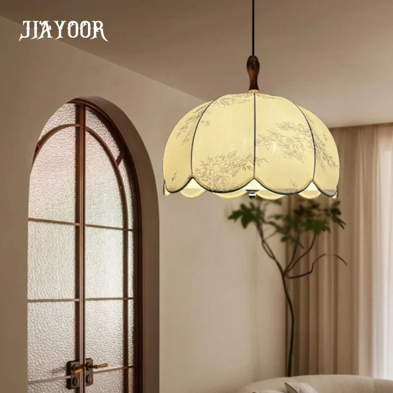 French medieval style fabric patterned restaurant chandelier Chinese retro style Nanyang style homestay room lighting fixtures