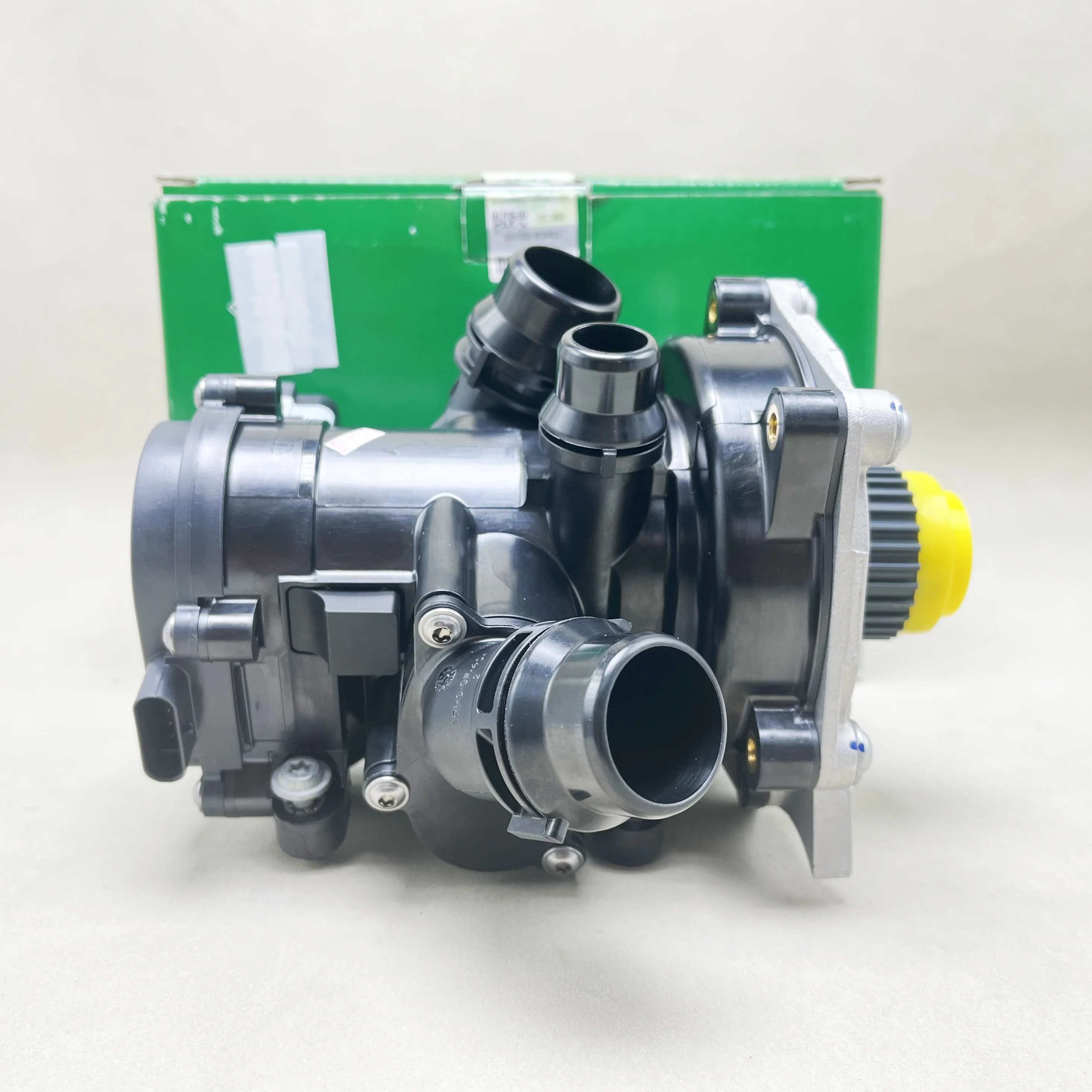 Oryginalna oryginalna obudowa termostatu pompy wodnej 06L 121111 H 06L 121011 B 06L 121111   Pasuje do Audi A3/A4/A5/A6/A7/Q3/Q5Q7