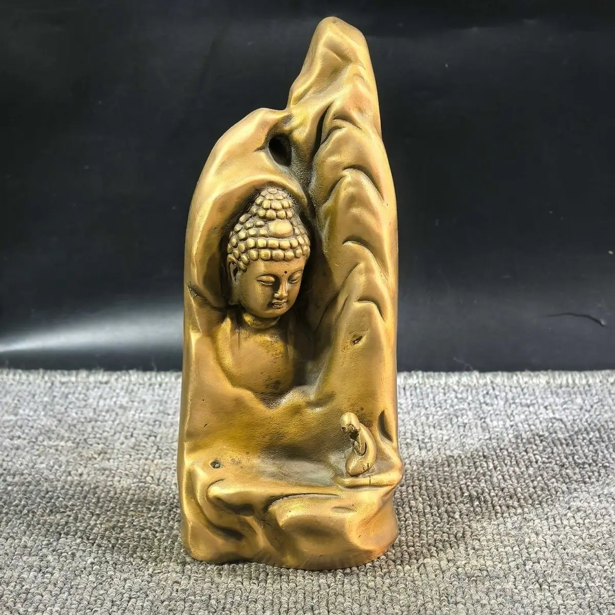 Buddhist monk praying to buddha Backflow Incense Burner   Statue Sculpture Figurines Home Garden Decoration Statues For House ﻿