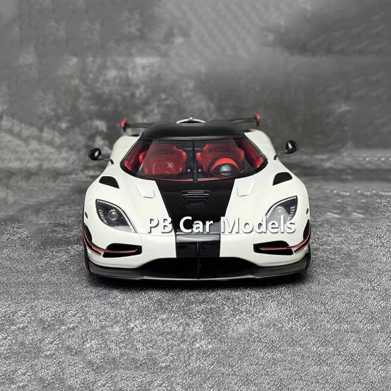 GT Spirit 1:18 AGERA RS resin car model GT877