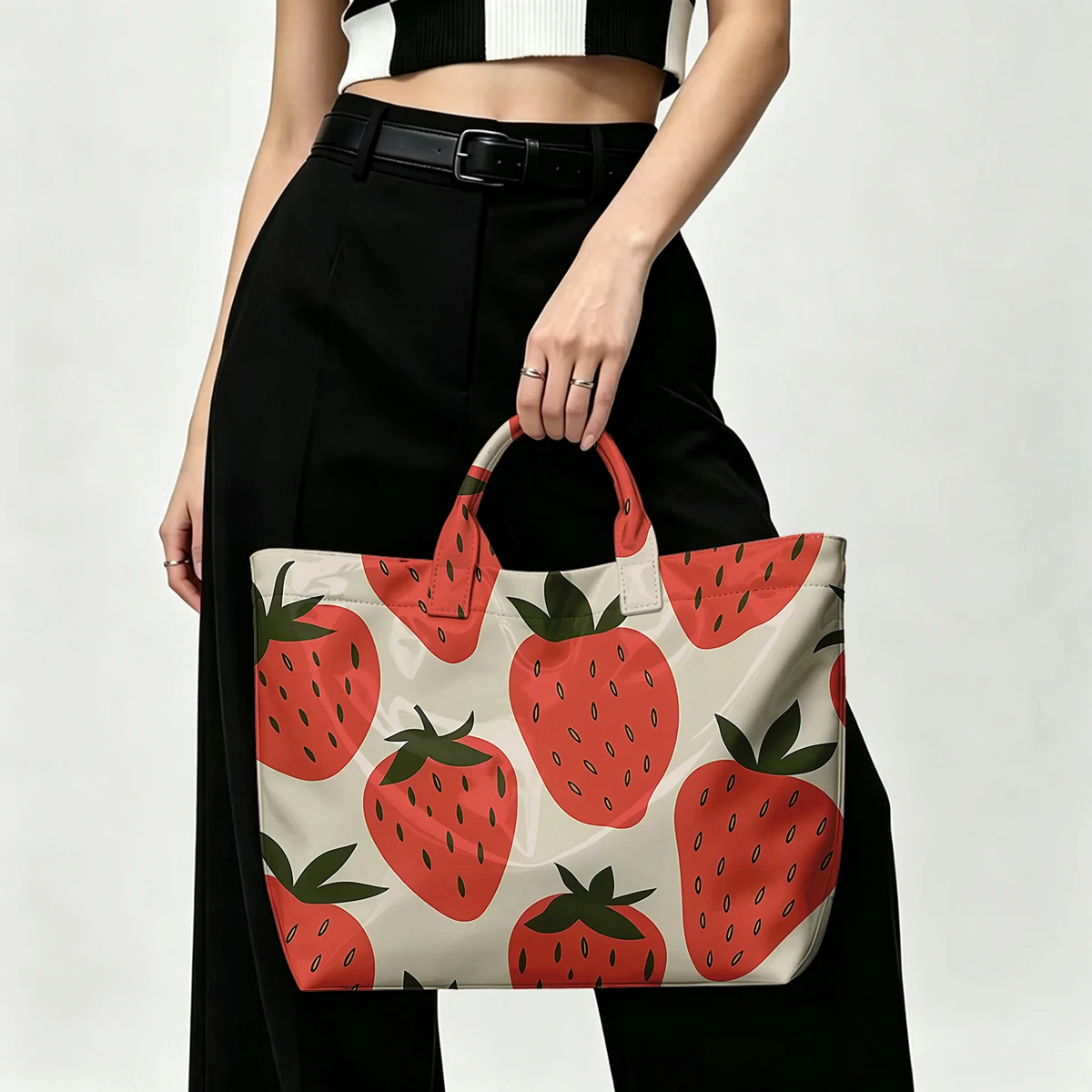 All Strawberries Cute Fashion Bag Transparent PVC Waterproof Handbag Large Capacity Daily Commute Shoulder Tote Mummy Bag