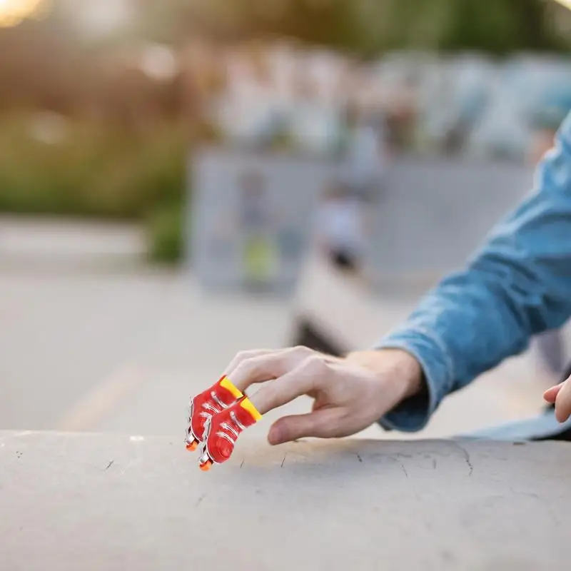 Mini Finger Skateboard Finger Spielzeug Kreative Fingerspitzen Bewegung Mini Skateboard Kit Finger Sports Party Begünstigt Neuheit Spielzeug Geschenk