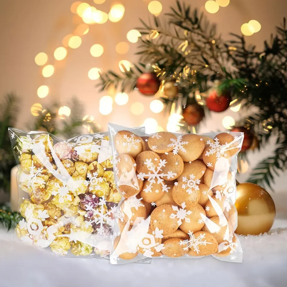 50Pcs New Clear Christmas Snowflake Cookie Bag Plastic Cellophane Self Adhesive Seal Bakery DIY Baking Decoration Gift Bags