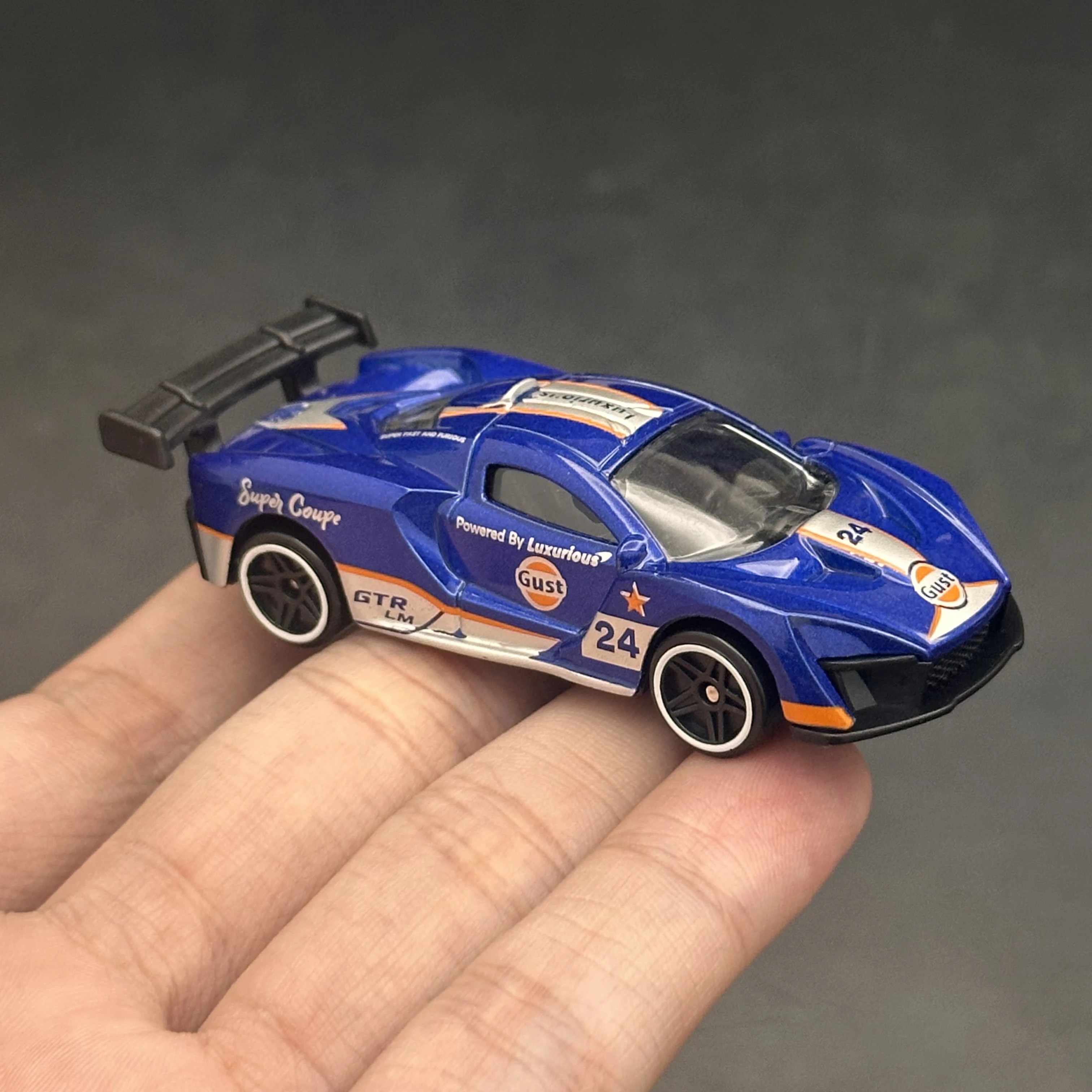 1/64 Scale Diecast Alloy Car Model Mini Vehicle Metal Body Toy Realistic Collectible Gift For Children Birthday And Display