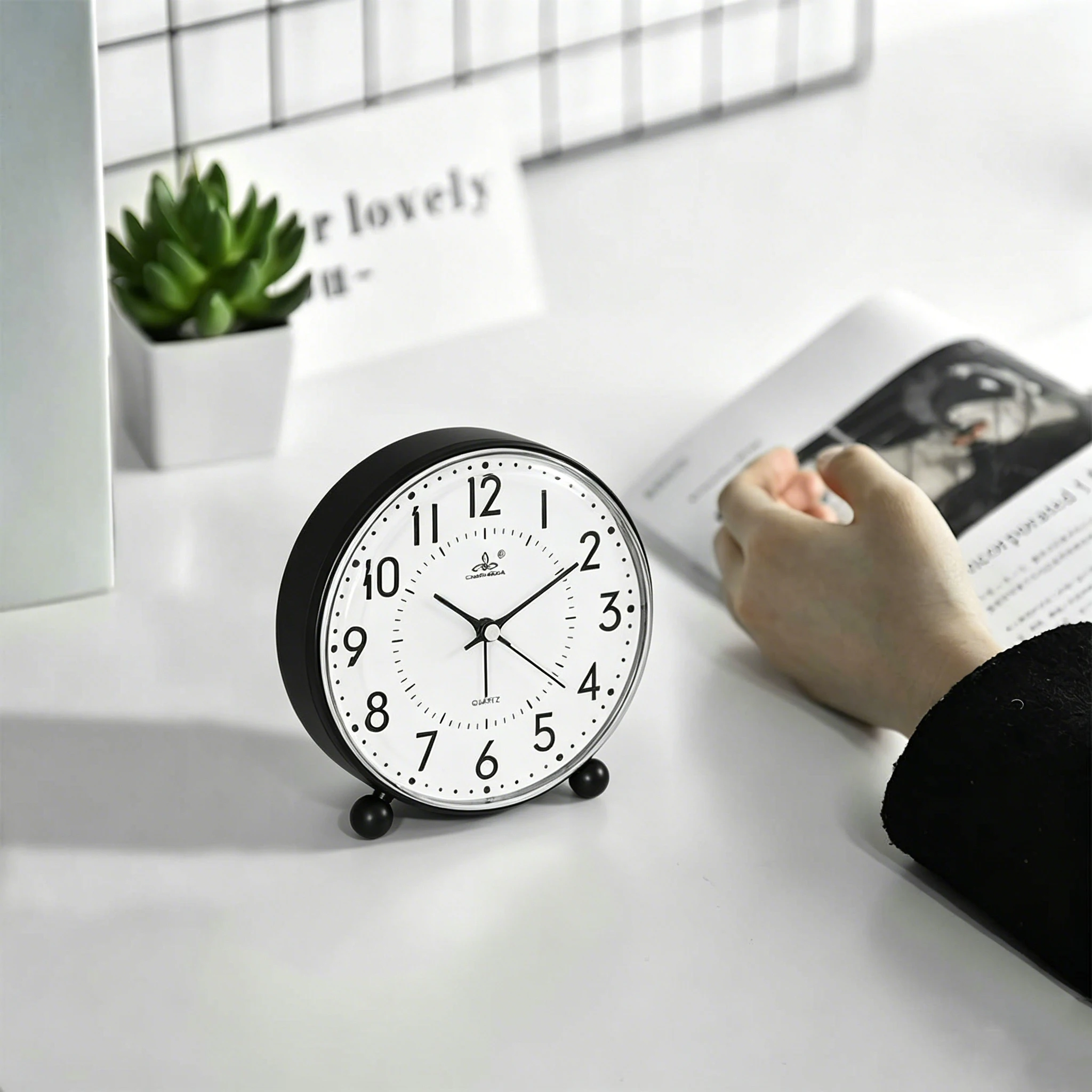 5 Inch Analog Alarm Clock Round Quartz Clock Non-Silent Battery Powered Wall Clocks Tabletop Clocks for Bedroom Office Home - view 6