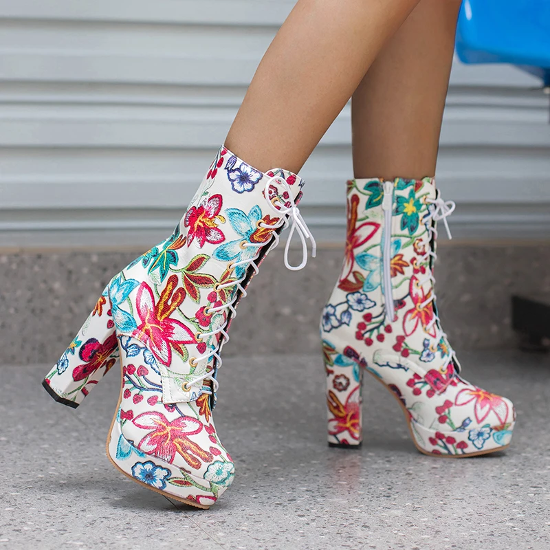 2022 New Women Ankle Boots Big Size Super High Heels Lace Up Platform PU Shoes Thick Bottom Ethnic Embroider Floral Booties