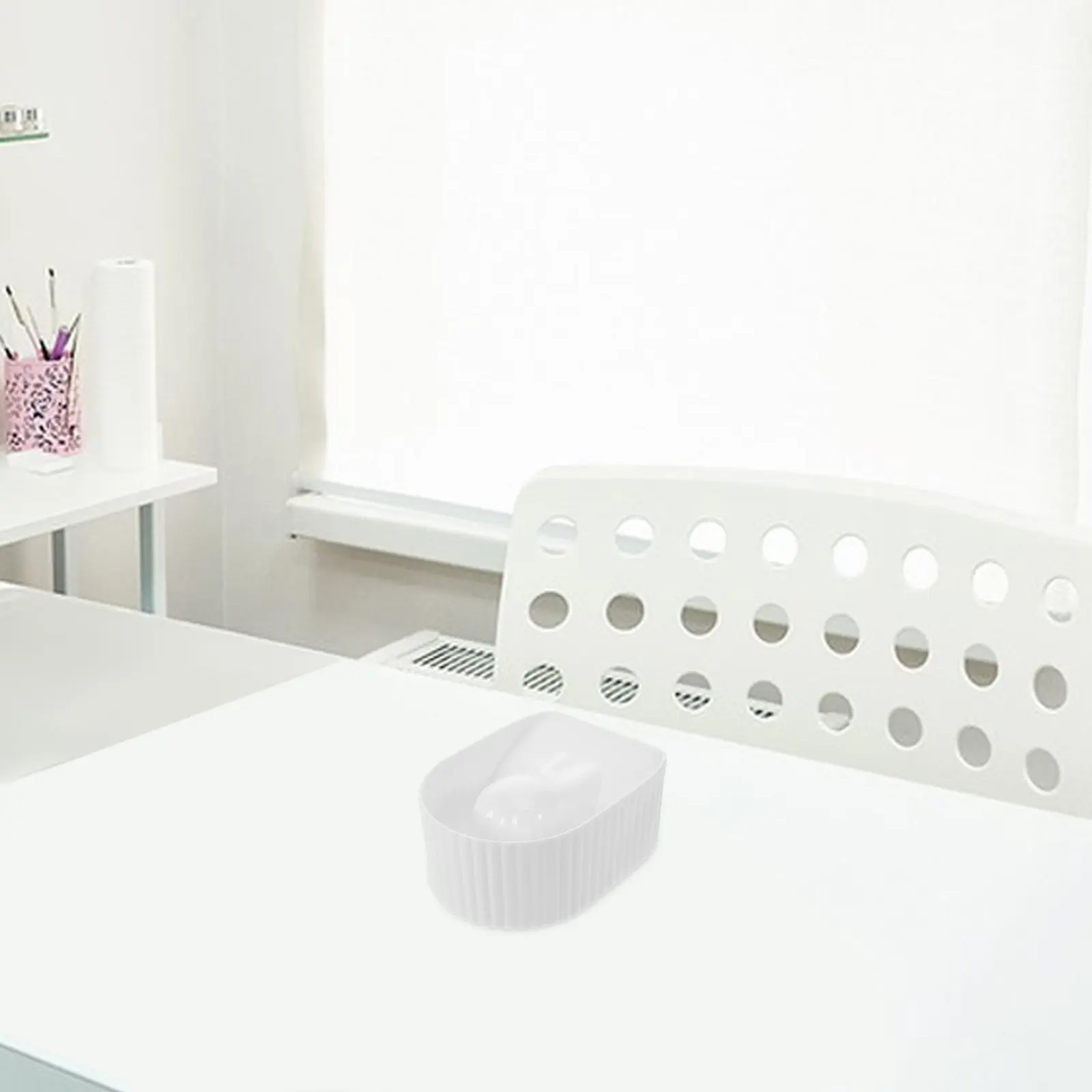 

Стильная минималистичная акриловая чаша для маникюра и педикюра, для замачивания ногтей, смягчения кутикулы и огрубевшей кожи, для салонов красоты