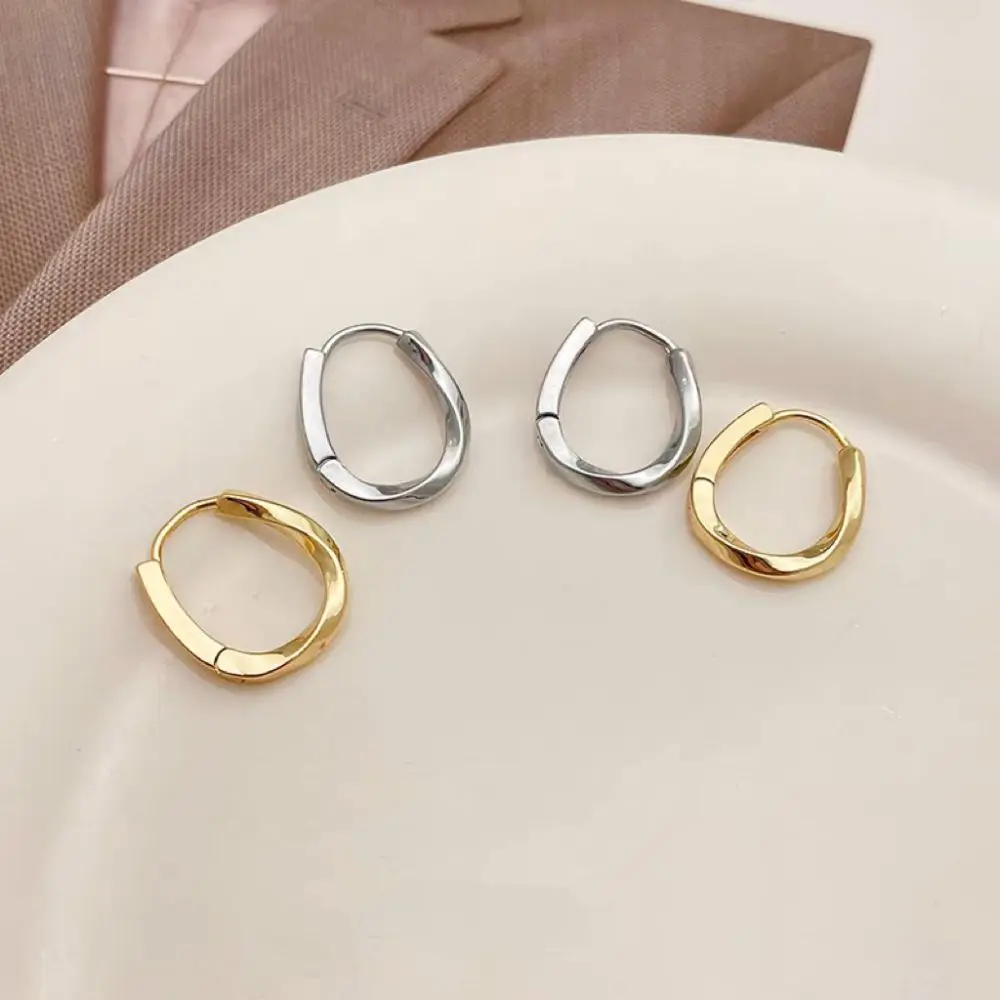 Mariasz Minimalist New Hot Sell Trendy Plated Gold Color Circle Earrings for Women Ear Wave Copper Hoop Earring Classic Jewelry