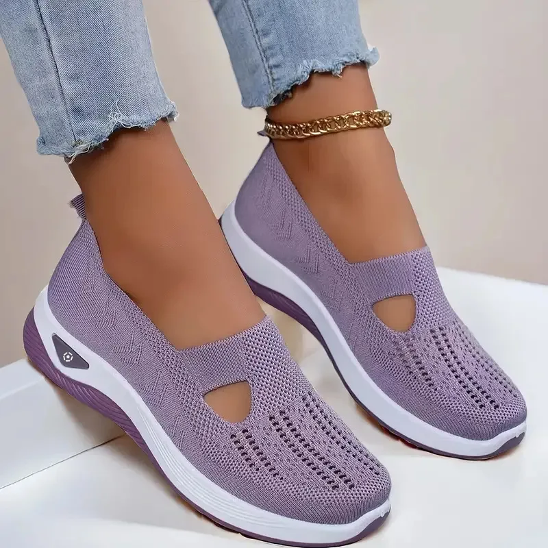 Summer Women's Shoes Breathable Anti-slip Soft Bottom Women's Casual Shoes Middle-aged Walking Shoes image 3