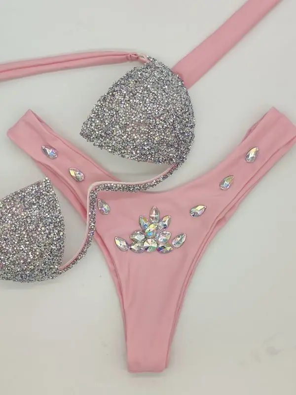 ชุดว่ายน้ำบิกินี่เซ็กซี่แบบแยกชิ้น ประดับเพชร สำหรับผู้หญิง เหมาะสำหรับเล่นกีฬา โยคะ ฟิตเนส พร้อมฟองน้ำเสริมหน้าอก