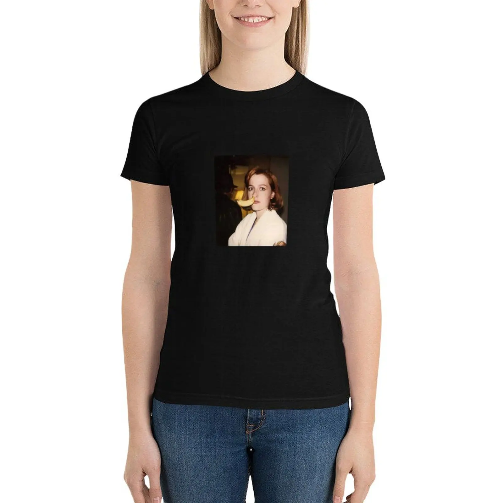 

Gillian Anderson Banana T-Shirt Aesthetic clothing aesthetic clothes cute tops t-shirts for Women cotton