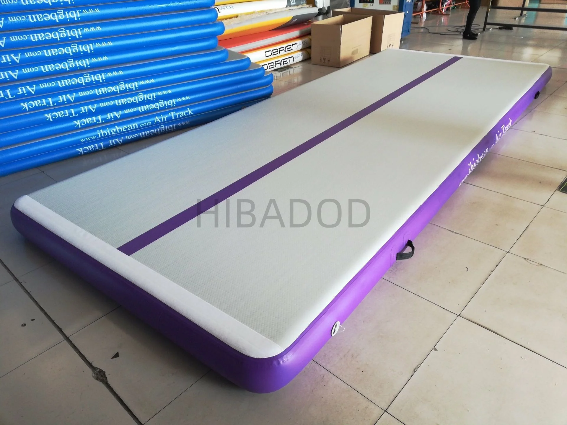 Piste de culbutage d'air gonflable pour tapis de gymnastique piste d'air 13 pieds/4x1x0.2m piste de déclenchement de plancher d'air avec pompe à Air électrique