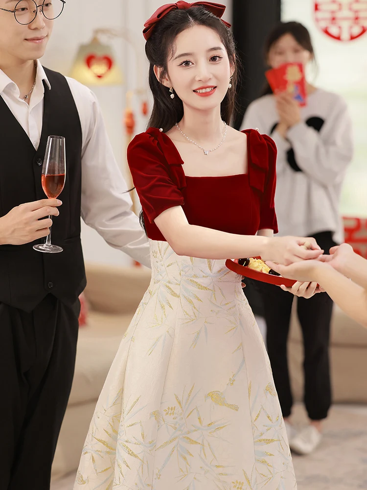

Ele Velvet Wine Red Bridal Dr ort Sve Chinese Sle Engagement Gown Return Home Ceremony Dr for Young Women