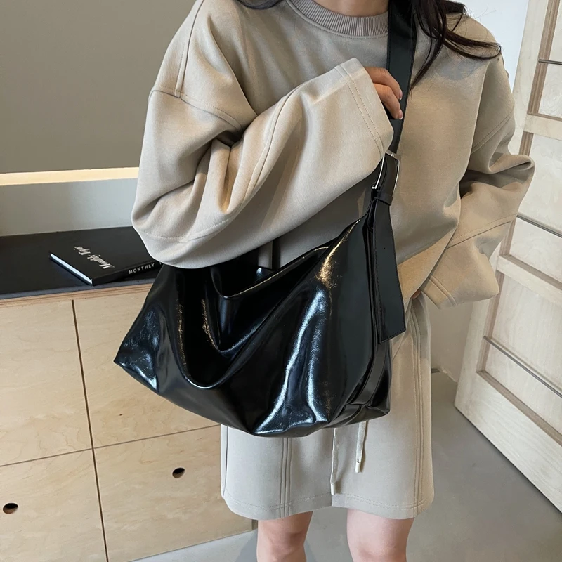 LEFTSIDE Big PU Leather Shoulder Bags For Women 2024 Y2K Korean Fashion Trend Female Crossbody Hobo Bag Lady Silver Handbags